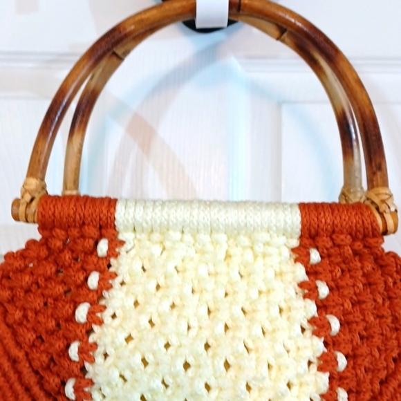 Handmade macrame bag - Picture 2 of 10